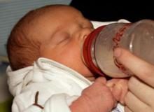 przyzwyczajanie-do-butelki_m-8586158